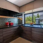 Willa Amistad In With Private Pool And Sea Views Fuengirola