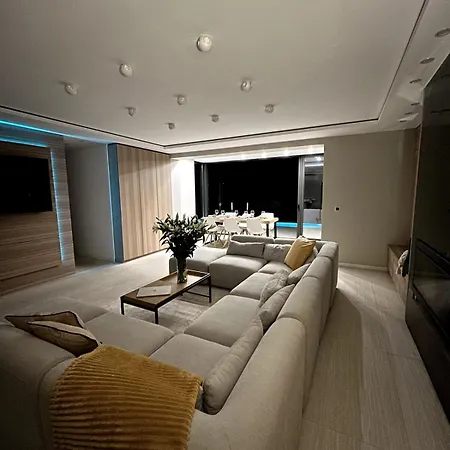 Amistad In With Private Pool And Sea Views וילה פואנגירולה