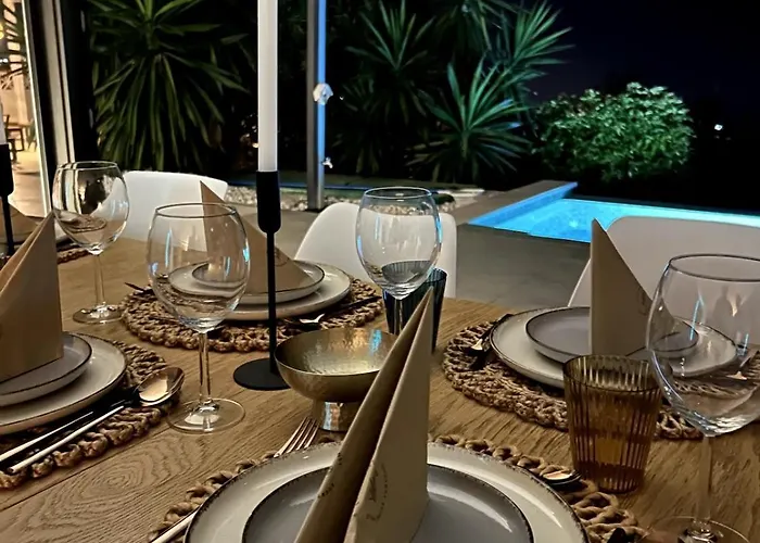 Villa Amistad In With Private Pool And Sea Views