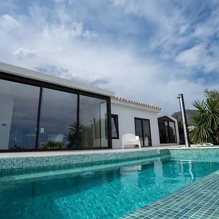 Amistad In With Private Pool And Sea Views Villa