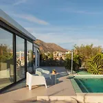 Amistad In With Private Pool And Sea Views ヴィラ *